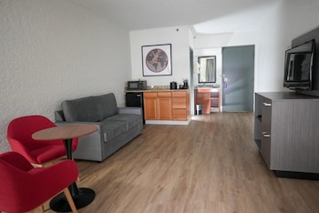 Superior Suite, 1 King Bed, Non Smoking