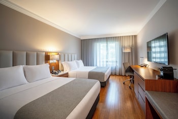 Classic Room, 2 Double Beds, Accessible