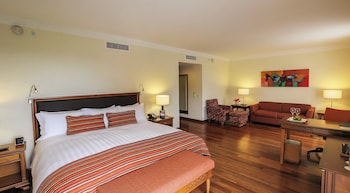 Suite, 1 King Bed