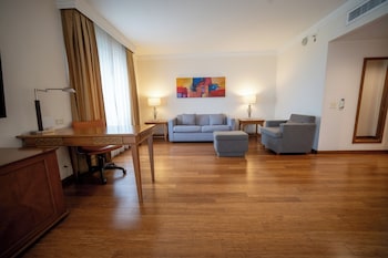 Suite, 1 King Bed