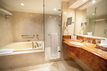 Junior Suite, 1 Queen Bed