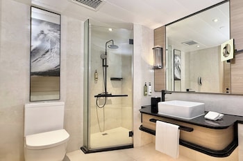 Courtview Room