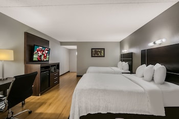 Superior Room, 2 Queen Beds (Smoke Free)