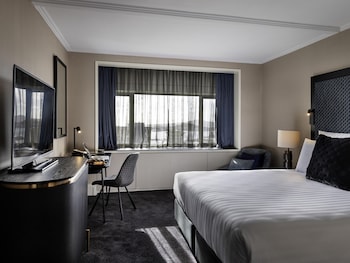 Superior Room, 1 King Bed (Executive)
