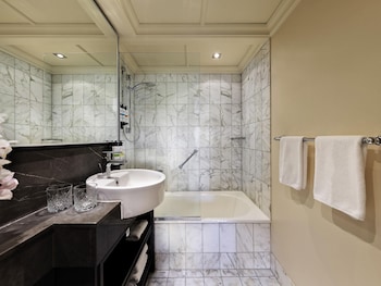 Junior Suite, 1 King Bed