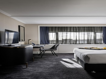 Superior Room, 1 King Bed (Executive)