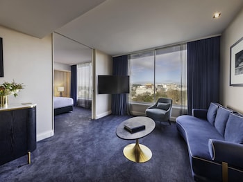 Executive Suite, 1 King Bed