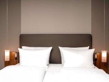 Room, 1 King Bed (Sleep)