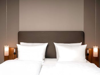 Room, 1 King Bed (Sleep)