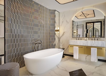 Signature Suite