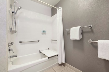 Room, 2 Double Beds (Hearing Accessible)