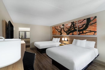 Room, 2 Queen Beds, Non Smoking