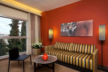 Deluxe Room, City View
