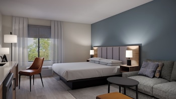 Studio Suite, 1 King Bed with Sofa bed (Accessible Bathub)