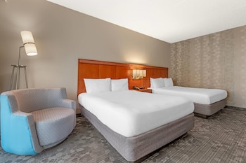 Standard Room, 2 Queen Beds, Non Smoking