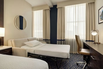 Family Room, Multiple Beds