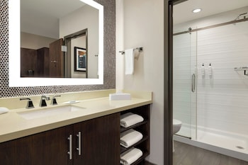 Family Room, Multiple Beds