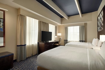 Superior Room, Multiple Beds, Hearing Accessible (Roll-in Shower)