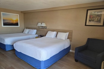 Standard Room, 2 Queen Beds, Non Smoking