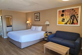 Room, 1 King Bed, Accessible, Bathtub (Non Smoking/Mobility/Grab Bars)