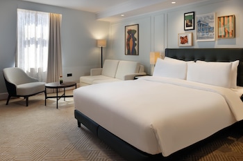 Studio Suite (Newly refurbished)