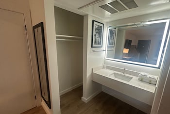 Room, 2 Double Beds, Non Smoking