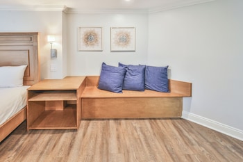 Executive Room, 1 King Bed (Boardwalk)