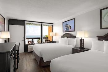 Room, 2 Queen Beds (Gulf View)