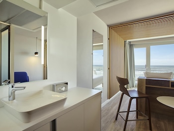 Executive Room, 1 Double Bed with Sofa bed, Balcony, Sea View