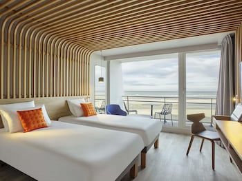 Superior Twin Room, 2 Twin Beds, Balcony, Sea View (Balcony)