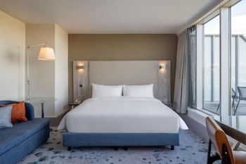 Junior Suite, 1 King Bed, Terrace (Deluxe)