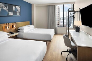 Room, 2 Queen Beds, Non Smoking, City View