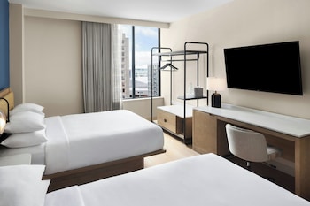 Guest Room 2 Queens