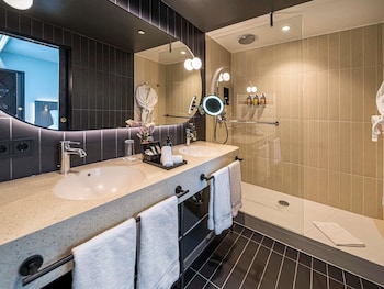 Suite, 1 King Bed