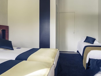 Triple Room, Multiple Beds