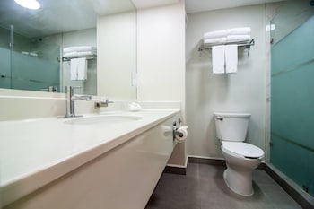 Business Room, 2 Double Beds, Non Smoking