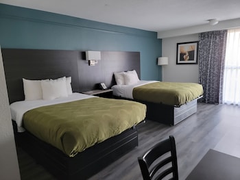 Double Room, 2 Double Beds, Non Smoking