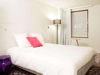 Standard Room, 1 Double Bed with Sofa bed, Accessible