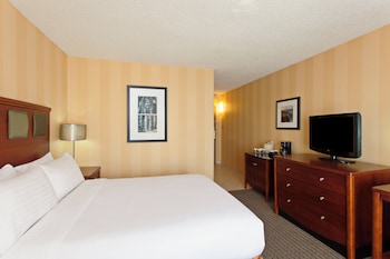 Standard Room, 1 Queen Bed