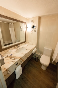 Premium Room, 1 King Bed