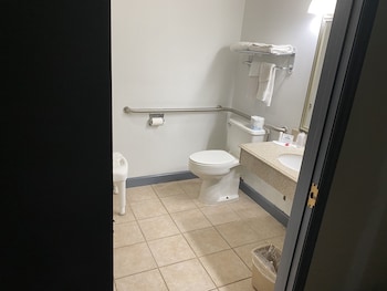 Room, 1 King Bed, Accessible