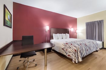Superior Room, 1 King Bed, Smoking