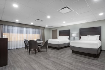 Standard Room, 2 Queen Beds, Accessible, Refrigerator & Microwave (Walk-in Shower)