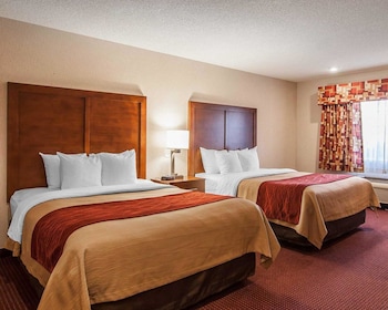Suite, 2 Queen Beds, Non Smoking