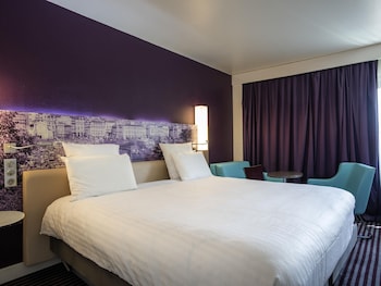 Superior Room, 1 King Bed