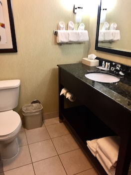Suite, 2 Queen Beds, Non Smoking
