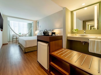 Premium Room, 1 King Bed, Sea View (Executive)