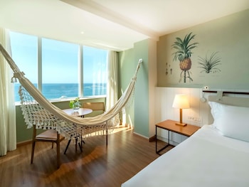 Premium Room, 1 King Bed, Sea View (Executive)