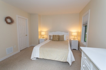 Three Bedroom Resort Home 646A