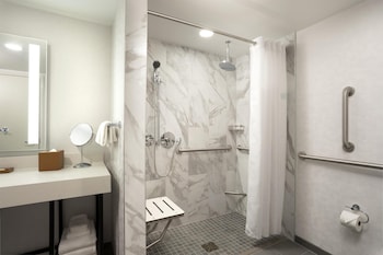 Room, 2 Double Beds, Accessible (Shower)